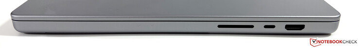 Lato destro: Lettore di schede SD, USB-C 4.0 con Thunderbolt 4 (40 Gbps, DisplayPort, Power Delivery), HDMI 2.1