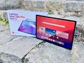L'Idea Tab Pro Gen 2 di Lenovo mira a trasferire le qualità dei computer portatili nel mondo di Android. Questo funziona molto bene in molte aree.