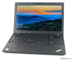 Recensione del portatile Lenovo ThinkPad L590. Dispositivo di test gentilmente fornito da Campuspoint.