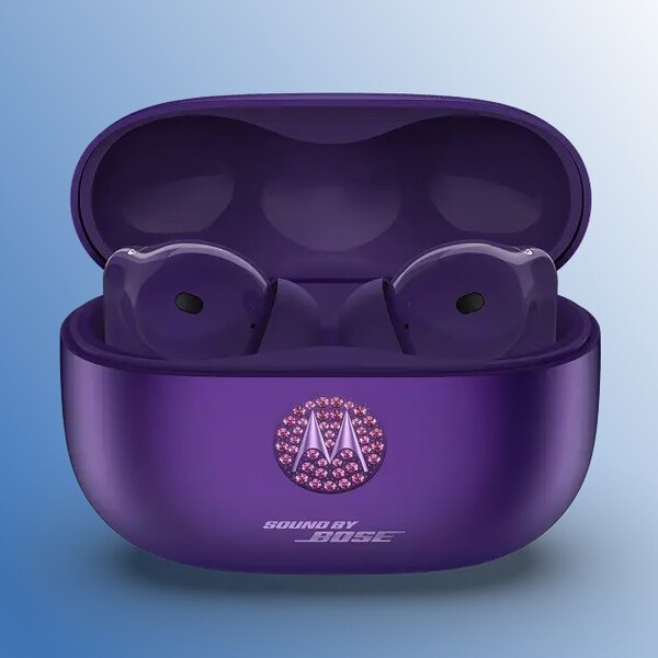 Gli auricolari Moto Buds 2 Ultra dovrebbero essere superiori ai Moto Buds 2 Plus (nella foto).