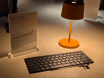 La nuova tastiera migliora l'originale con un telaio in alluminio CNC più solido, ulteriori opzioni di colore e una corsa dei tasti di 1,5 mm