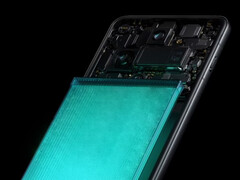 Il Find X8 Pro, nella foto, contiene già una batteria relativamente grande per le sue dimensioni. (Fonte: Oppo - modifica)