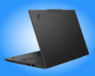 Lenovo vende il ThinkPad E14 Gen 8 esclusivamente nel colore Eclipse Black in tutto il Nord America.