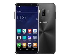 Recensione: Bluboo S8. Modello fornito da Bluboo