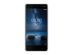 Recensione: Nokia 8 fornito da Notebooksbilliger.de