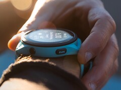 Un poster di Garmin, che ha scatenato le voci di un nuovo orologio, pubblicizzava in realtà una vendita del Forerunner 265 (nella foto). (Fonte: Garmin)