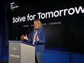 Il Presidente del CIO, Kirsty Coventry, rilascia le sue dichiarazioni in occasione della cerimonia di nomina degli ambasciatori globali di Samsung Solve for Tomorrow