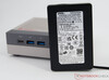 Acemagic Retro X3 con alimentatore (19 V; 6,32 A)