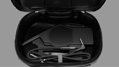 Trackpad ZSA Navigator nella sua custodia