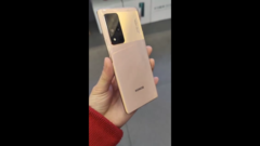 Uno scatto da una presunta fuga di notizie sull'Honor V40. (Fonte: Weibo)