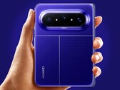 Si prevede che l’iPhone Ultra di Apple avrà all’incirca la stessa larghezza dell’Huawei Pura X Max.