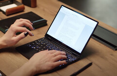 L'ONEMIX 4S potrebbe essere un aggiornamento di Intel Alder Lake sul One Mix 4 dell'anno scorso (fonte: One-netbook)