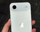 L'iPhone 17 Air di Apple potrebbe avere una delle batterie più piccole tra gli smartphone moderni (Fonte immagine: @MajinBuOfficial)
