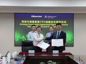 I dirigenti di Hisense accettano il nuovo premio TÜV Rheinland. (Fonte: Hisense)