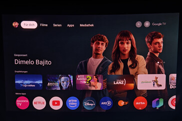 Schermo di proiezione all'aperto (al tramonto) (Fonte: Daniel Schmidt)