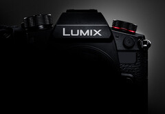 Sembra che la linea GH di Panasonic, favorita da YouTube, riceverà un aggiornamento il 5 giugno. (Fonte immagine: Panasonic - modificato)