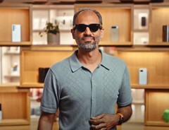 Android Il CEO Sameer Samat ha indossato i nuovi Google Glass al Android Show. (Fonte immagine: Google)