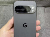 Un presunto sguardo ad un prototipo di Google Pixel 10 Pro. (Fonte immagine: via Mystic Leaks)