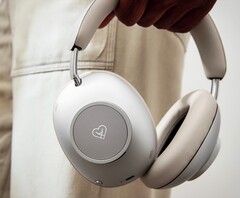 Loewe lancia le sue prime cuffie over-ear con ANC (Fonte: Loewe)