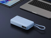La Xiaomi 67W Power Bank 20000 (Integrated Cable) 2027 è disponibile in due colori.