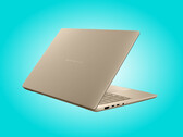 Lo Zenbook 14 (UX3480QA) pesa solo 1,1 kg.