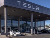 Un centro di assistenza Tesla (Fonte: Tesla)