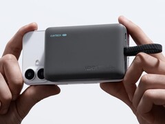 Il Magnetic Power Bank CP12 di Cuktech (nella foto) è disponibile in Nord America e in Europa. (Fonte: Cuktech)