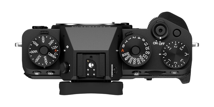 Si prevede che le ghiere di regolazione sulla parte superiore vengano riprogettate rispetto alla Fujifilm X-T5 mostrata nell'immagine.