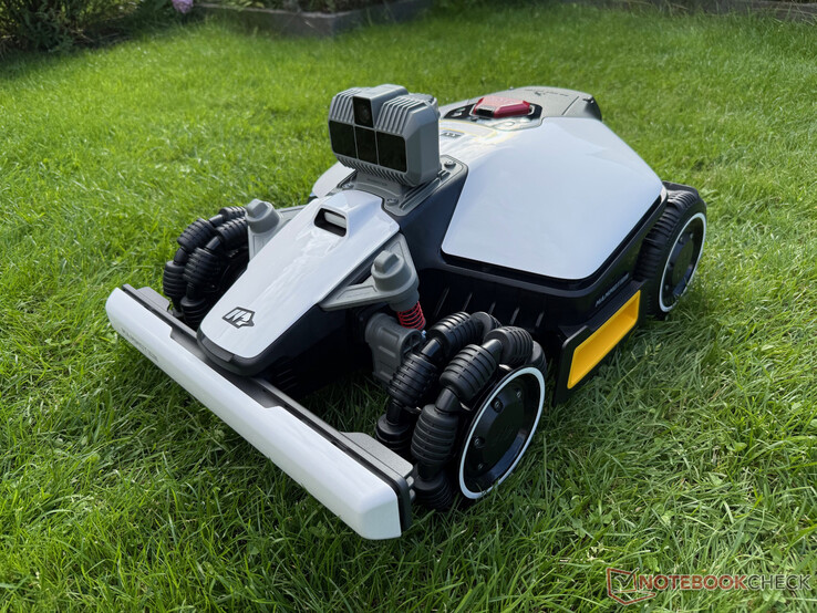 Mammotion Luba Mini AWD LiDAR 1500 in test