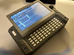 MutantC V5: palmare con Raspberry Pi. (Fonte immagine: rahmanshaber)
