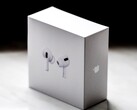 Apple Gli AirPods saranno presto in grado di controllare la fotocamera dell'iPhone e di mettere in pausa la musica quando gli utenti si addormentano. (Fonte: Vasil Korzh)