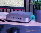 L'opzione più economica per il Minisforum AI X1 Pro in Cina costa circa 535 dollari. Nella foto: il mini PC. (Fonte: Notebookcheck)