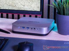 L&#039;opzione più economica per il Minisforum AI X1 Pro in Cina costa circa 535 dollari. Nella foto: il mini PC. (Fonte: Notebookcheck)