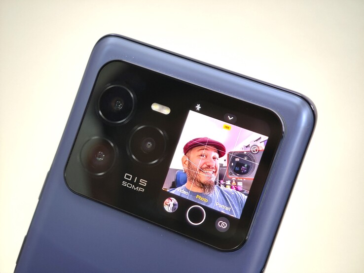 A livello internazionale, le fotocamere da 50MP e le nuove funzioni si possono trovare sotto i 300 dollari (fonte: Juan Carlos Bagnell)