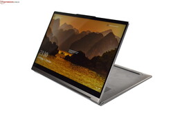 Il Lenovo Yoga C940 offre un'ampia autonomia