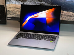 Il Galaxy Book6 Ultra sarà il prossimo portatile di Samsung con una dGPU, come il Galaxy Book4 Ultra qui raffigurato (fonte: Notebookcheck)