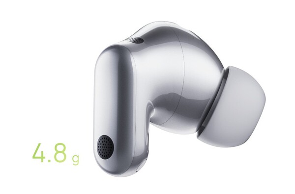 Gli Huawei FreeBuds Neo hanno steli corti, il che li rende più leggeri rispetto ai modelli concorrenti.