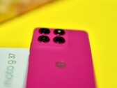 Il telaio del Moto G37 è elegante, ma la qualità costruttiva non è perfetta.