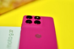 Il telaio del Moto G37 è elegante, ma la qualità costruttiva non è perfetta.