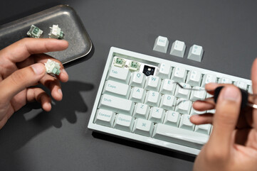Keychron Q16 HE in Bianco Menta (fonte: Keychron)