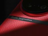 L'X90 Pro Plus ha un enorme alloggiamento per la fotocamera. (Fonte: @UniverseIce) 
