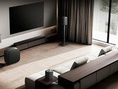 LG abbina la sua nuova soundbar a diffusori wireless per un suono surround più coinvolgente (Fonte: LG)