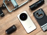 Importazione del Vivo X300 Pro e del più compatto Vivo X300 con fotocamera Zeiss: Alcuni rivenditori stanno già quotando prezzi in euro per il modello cinese. (Fonte: Weibo)