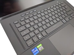 Asus ROG Zephyrus M16 - Tastiera