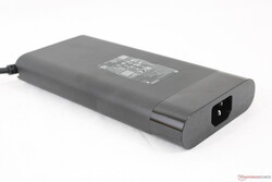 adattatore CA a botte da 230 W