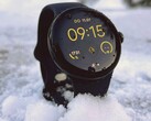 Il Pixel Watch 2 riceve un nuovo aggiornamento. (Fonte: Benedikt Winkel)