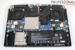 Acer Nitro 5 con AMD Ryzen 7 6800H e Nvidia GeForce RTX 3060 - Interno. (Fonte immagine: Professional Review)