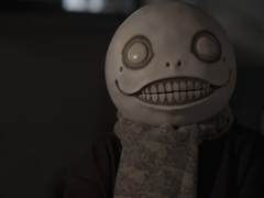 Uno screengrab dell'intervista del creatore di NieR Yoko Taro (fonte: Archipel YT)