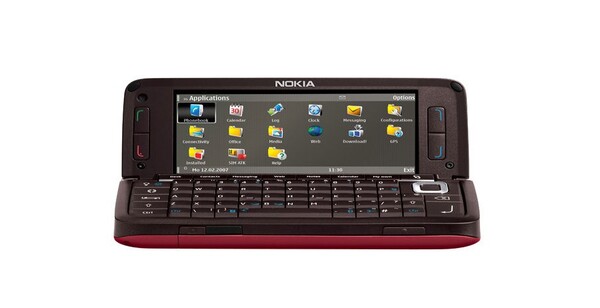 Quando viene aperto, il Nokia E90 Communicator sembra un computer in miniatura. (Fonte immagine: Nokia)