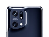 L'Oppo Find X5 Pro ha un alloggiamento della fotocamera discreto ma spesso. (Fonte: Roland Quandt &amp; WinFuture)